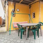 Dom V Arkadii Guest house